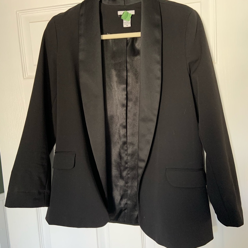 Bar III Black Blazer. Size Medium